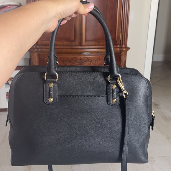 Michael Kors Handbag - Picture 6 of 8